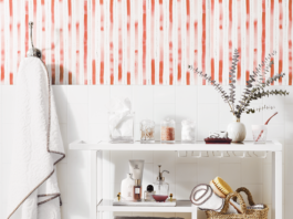 24 Smart Storage Ideas to Make the Most of a Small Bathroom