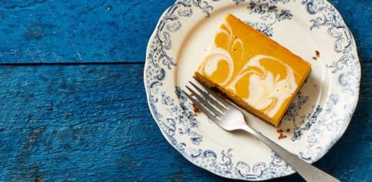 Pumpkin Cheesecake Bars