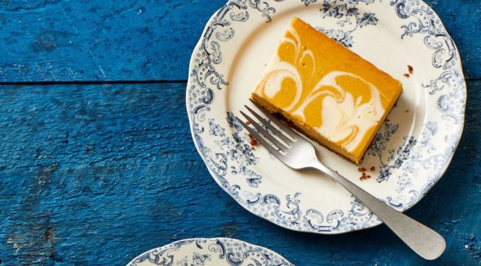 Pumpkin Cheesecake Bars