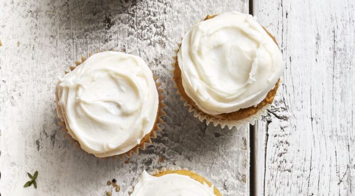 Pumpkin Spice Cupcakes With Cream Cheese Frosting
