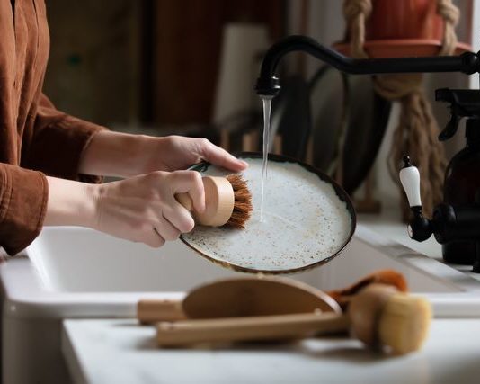 7 Little Things You Can Do Every Day to Keep Your Home Cleaner