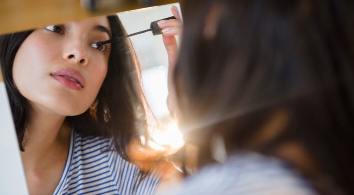 The Best Zoom Makeup Ideas That Look Flattering on Literally Everyone