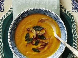 34 Best Fall Soups for Chilly Autumn Nights