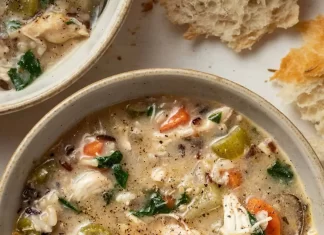 How to Make Thick and Creamy Chicken and Wild Rice Soup for Cozy Winter Nights