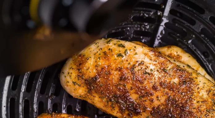 Step-by-Step Guide to Making Juicy Air Fryer Chicken Breasts for Meal Prep