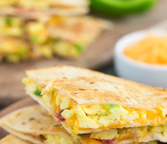 Simple No-Fuss Breakfast Recipes with Common Household Ingredients