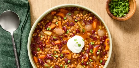 Budget-Friendly Hearty Lentil Soups Perfect for Stress-Free Meal Prep