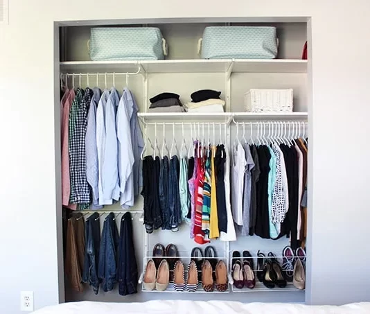 Practical Tips for Maintaining Minimalist Wardrobe Organization on a Budget