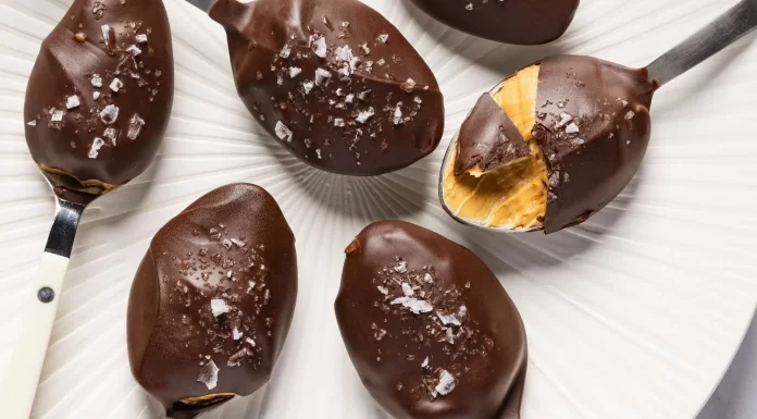 Simple Dessert Recipes with 3 Ingredients or Less for Last-Minute Cravings