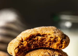 Tips for Moist and Fluffy Holiday Spice Cookies That Store Well