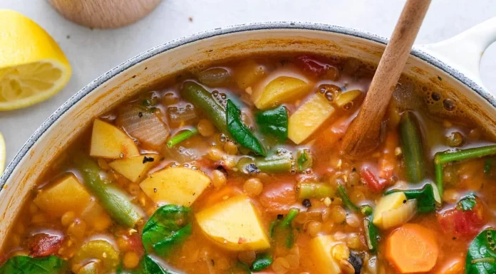 Step-by-Step Guide to Cooking Hearty Lentil Soup for Cozy Dinners