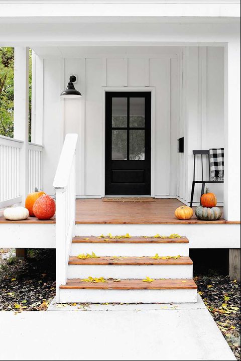 fall porch decor