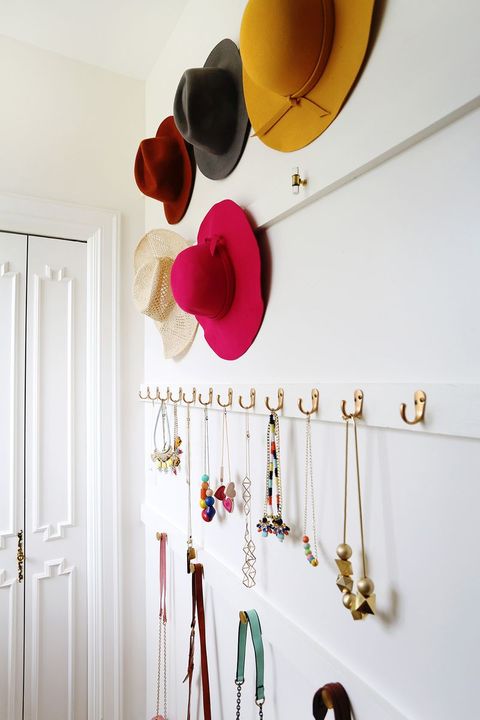 closet organizer ideas - Hanging jewelry and hats and bags