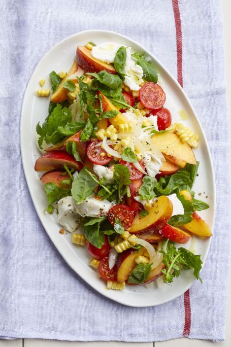 peach caprese salad