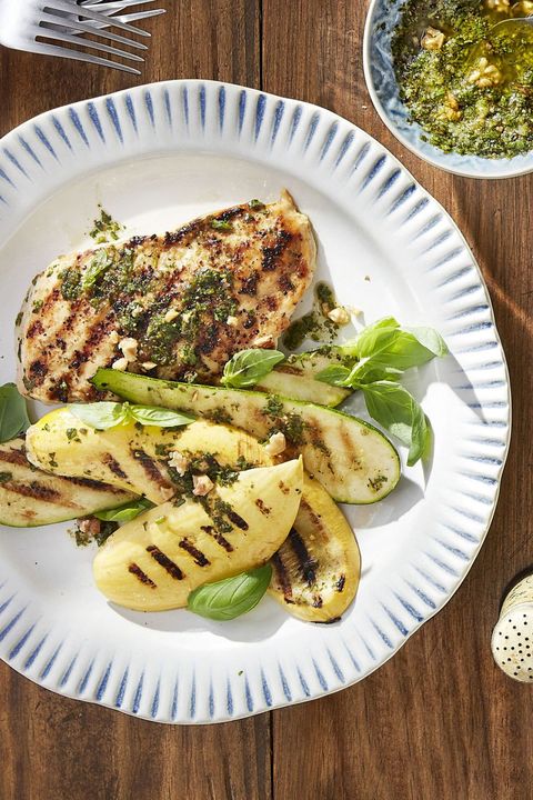 best grilled chicken recipes   grilled chicken pesto