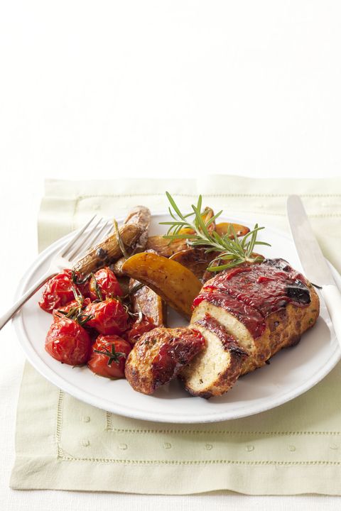 mini meatloaves with veggies