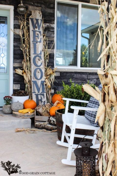 fall porch decor